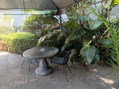 Apartment / Flat For Rent in Sunnyside, Pretoria