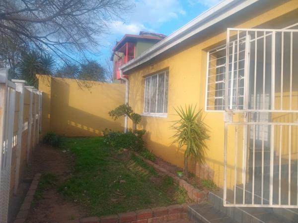 House For Sale in Coronationville, Johannesburg